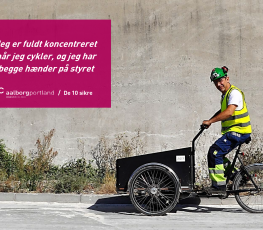 Regel 5. Begge hænder på styret når man cykler.